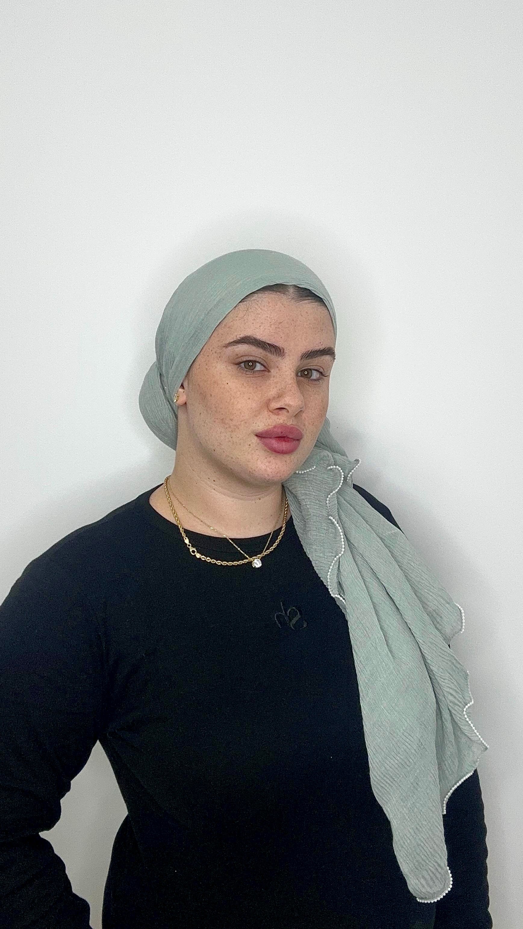 לונה פנינה | אפור