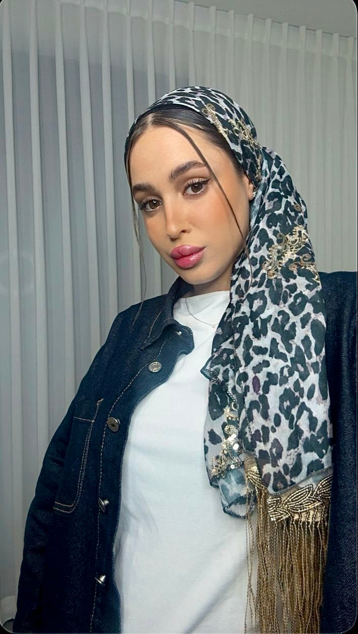מנומר אצילי| אפור