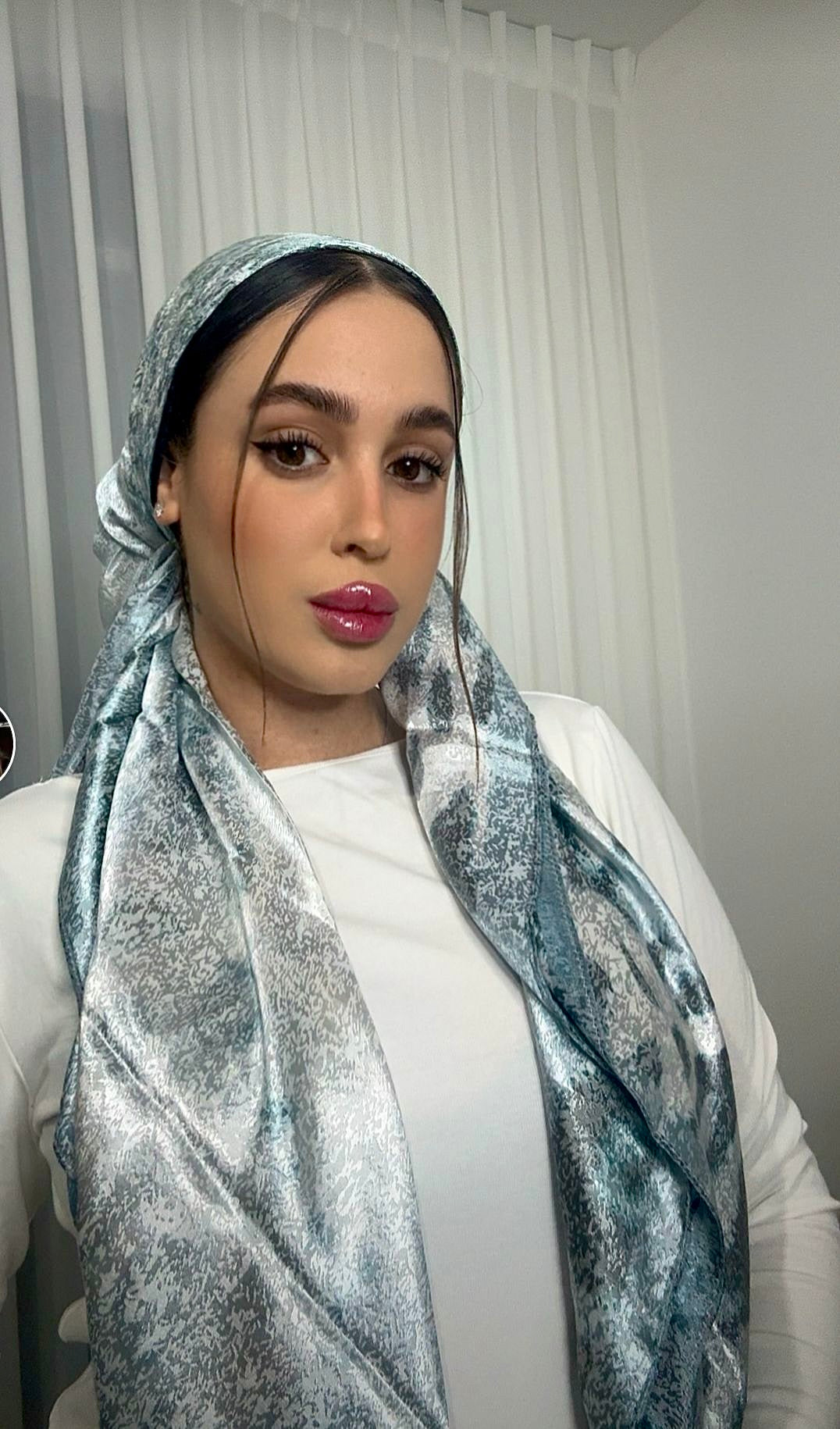 מרובעת פרא| כחול