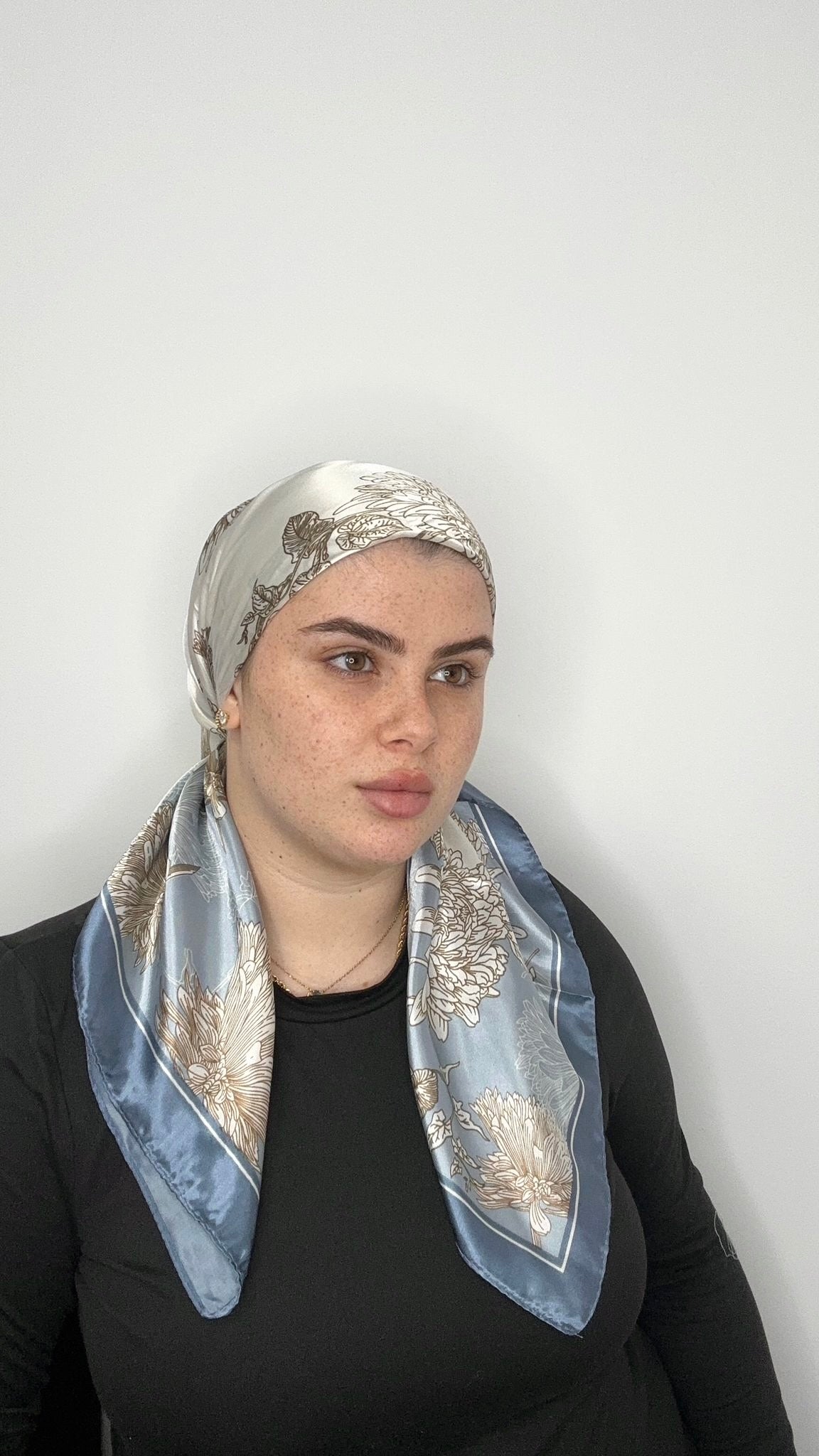 מרובעת סאטן | פז