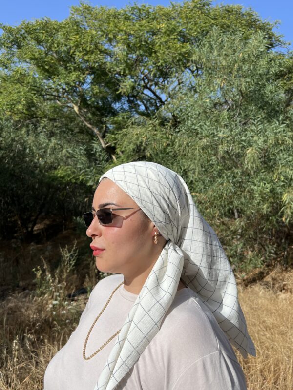 ⁦מרובעת לבן משבצות⁩ – תמונה ⁦3⁩