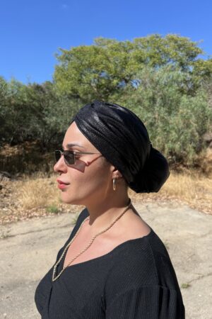 טורבן שחור נוצץ